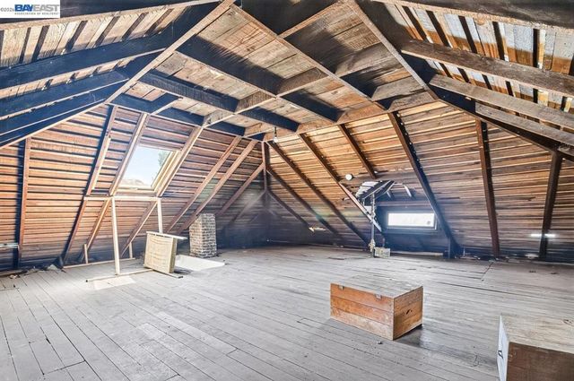 1331 Martin Luther King Jr Way, Berkeley, CA 94709