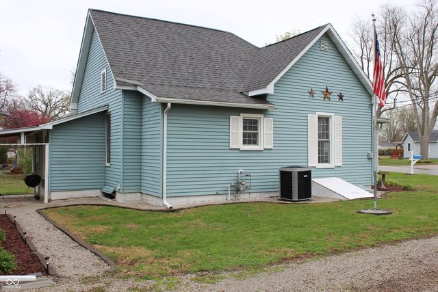 364 S Main Street, Rosedale, IN 47874