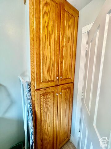 302 W HIDDEN HOLLOW DR, Orem, UT 84058