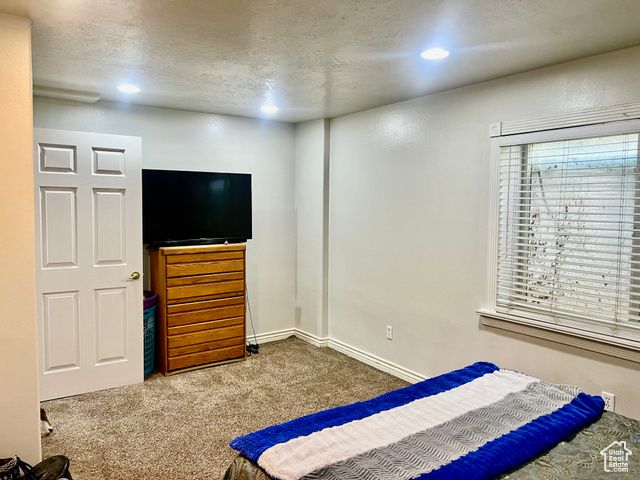 302 W HIDDEN HOLLOW DR, Orem, UT 84058