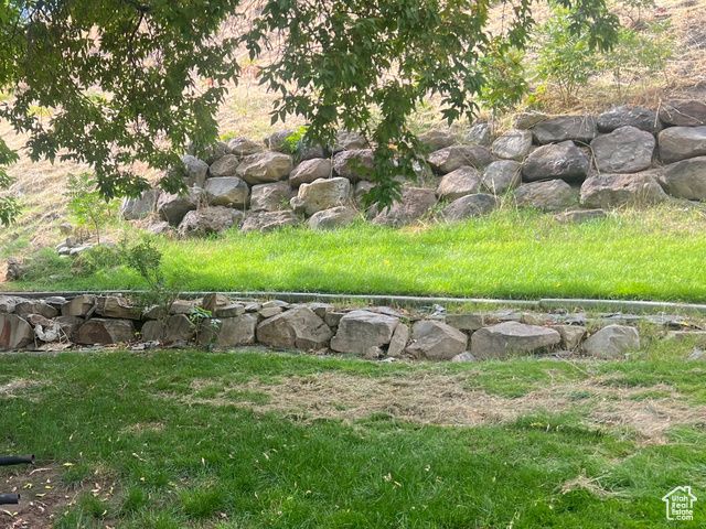 302 W HIDDEN HOLLOW DR, Orem, UT 84058