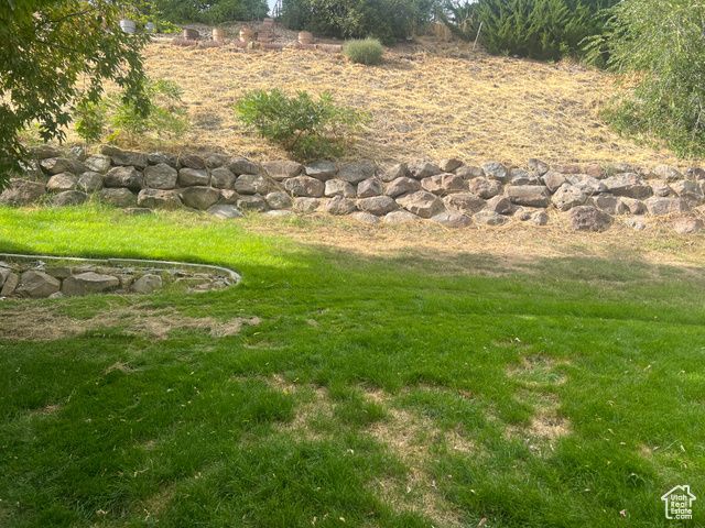 302 W HIDDEN HOLLOW DR, Orem, UT 84058