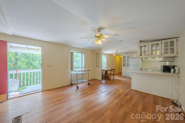 23 Tom Worley Road, Leicester, NC 28748