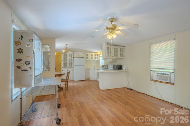 23 Tom Worley Road, Leicester, NC 28748