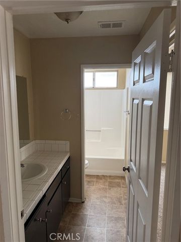 2666 E Jefferson, Carson, CA 90810