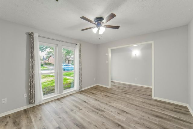 21323 Park Bluff Drive, Katy, TX 77450
