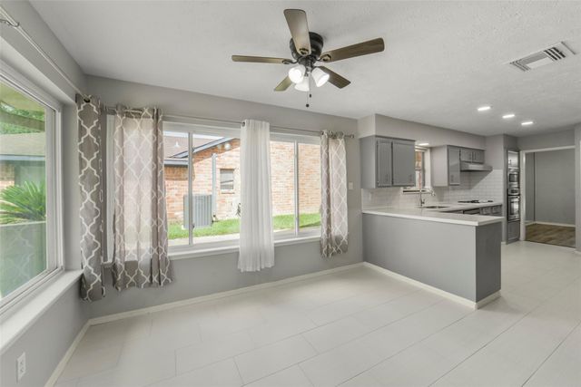 21323 Park Bluff Drive, Katy, TX 77450