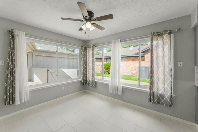 21323 Park Bluff Drive, Katy, TX 77450