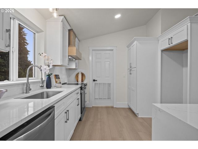 15776 S PIERCE Rd, Molalla, OR 97038