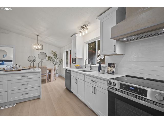 15776 S PIERCE Rd, Molalla, OR 97038