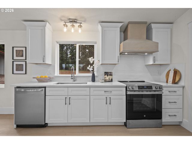 15776 S PIERCE Rd, Molalla, OR 97038