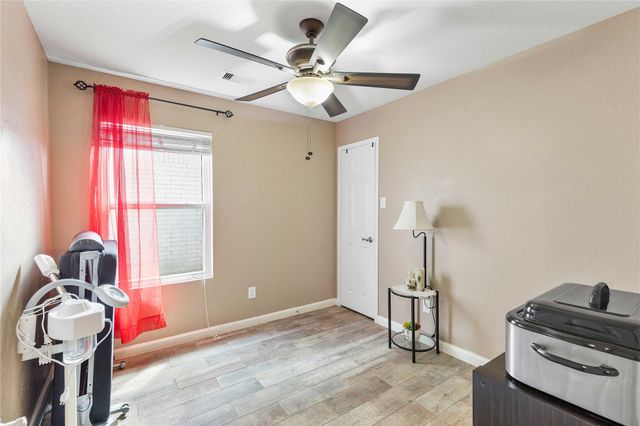 11031 Bauer Elm Street, Houston, TX 77044