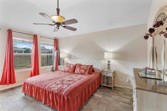 11031 Bauer Elm Street, Houston, TX 77044