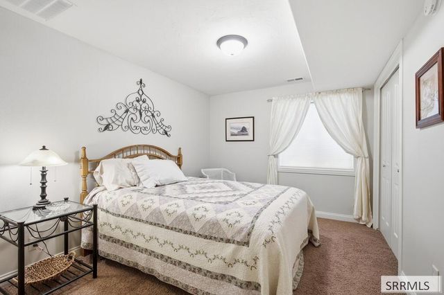 857 S Belle Arbor Drive, Idaho Falls, ID 83406