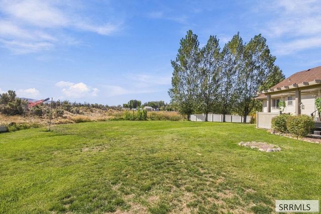 857 S Belle Arbor Drive, Idaho Falls, ID 83406