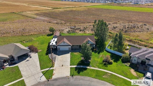 857 S Belle Arbor Drive, Idaho Falls, ID 83406