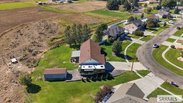857 S Belle Arbor Drive, Idaho Falls, ID 83406