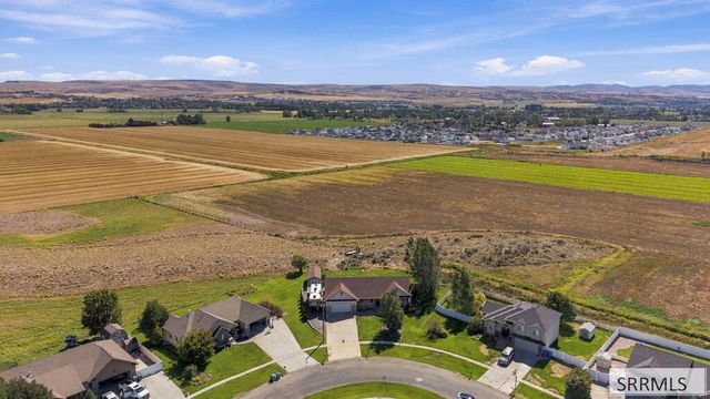 857 S Belle Arbor Drive, Idaho Falls, ID 83406
