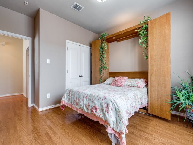 15741 Seabolt 28, Addison, TX 75001