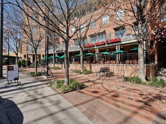 15741 Seabolt 28, Addison, TX 75001