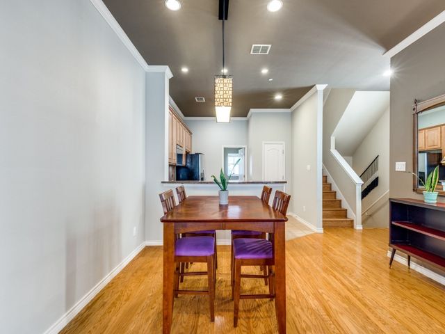 15741 Seabolt 28, Addison, TX 75001