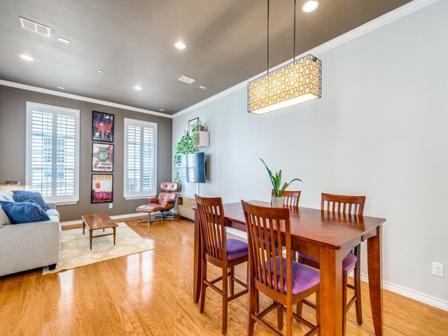 15741 Seabolt 28, Addison, TX 75001