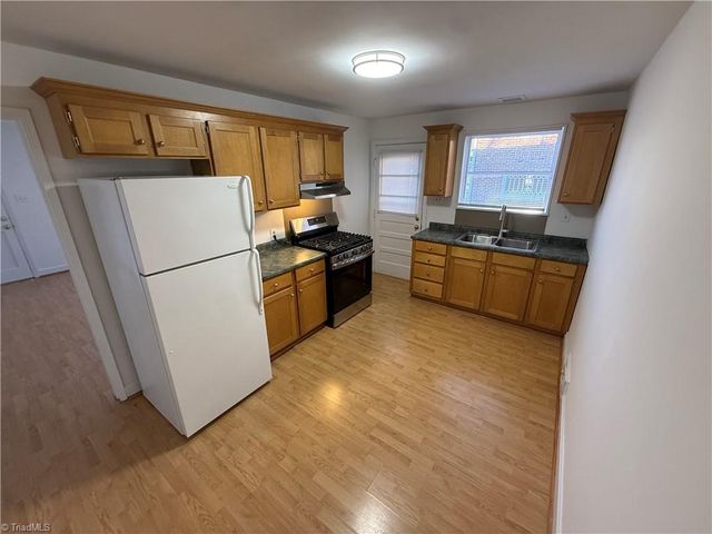 514 West End Boulevard, Winston-salem, NC 27101