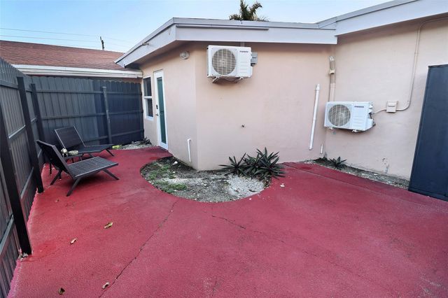 707 NE 15th Street, Fort Lauderdale, FL 33304