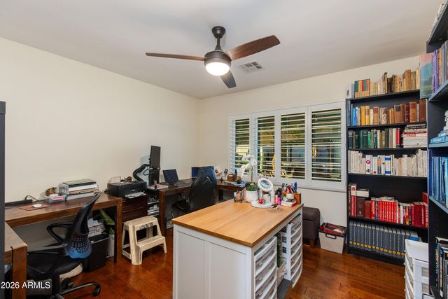 6713 E ALMERIA Road, Scottsdale, AZ 85257