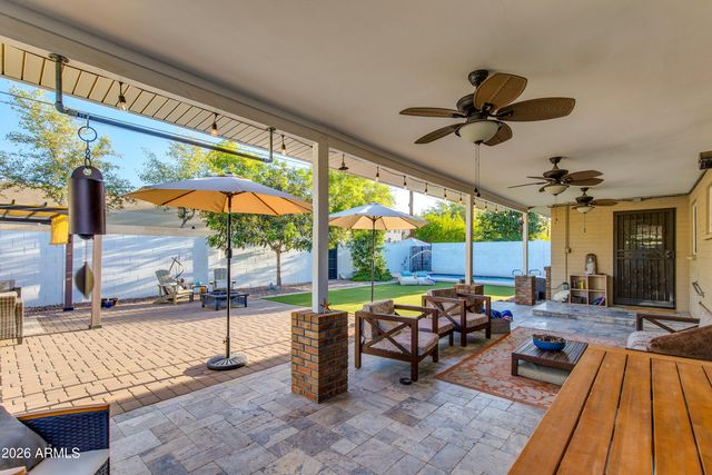 6713 E ALMERIA Road, Scottsdale, AZ 85257