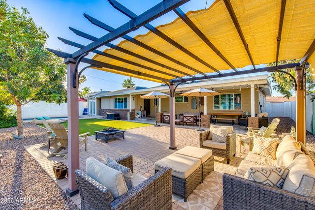 6713 E ALMERIA Road, Scottsdale, AZ 85257