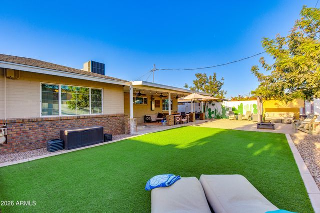 6713 E ALMERIA Road, Scottsdale, AZ 85257