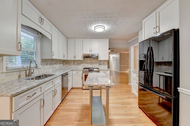 673 Steeple Chase Drive, Lawrenceville, GA 30044