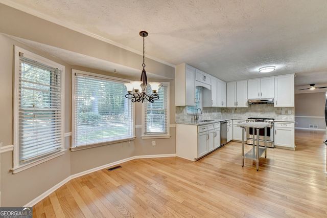 673 Steeple Chase Drive, Lawrenceville, GA 30044