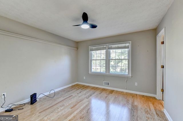 673 Steeple Chase Drive, Lawrenceville, GA 30044