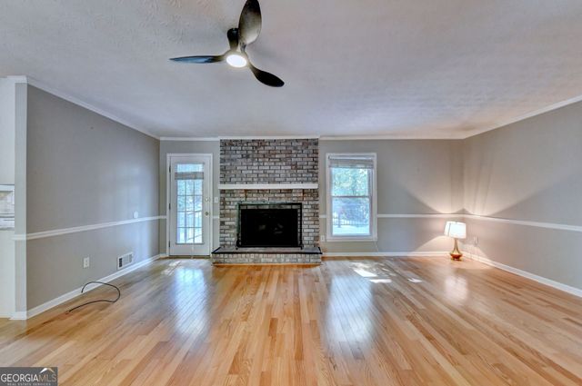 673 Steeple Chase Drive, Lawrenceville, GA 30044