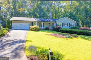 673 Steeple Chase Drive, Lawrenceville, GA 30044