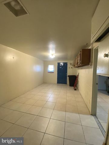 12673 BISCAYNE DR, Philadelphia, PA 19154