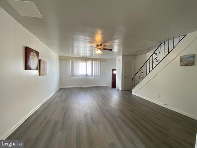 12673 BISCAYNE DR, Philadelphia, PA 19154