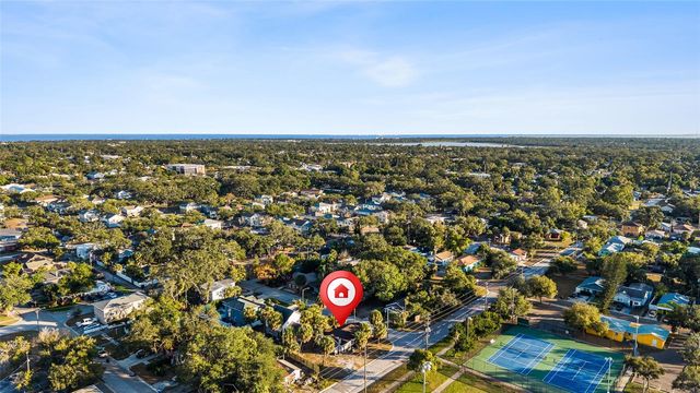 2547 10TH AVENUE S, St Petersburg, FL 33712