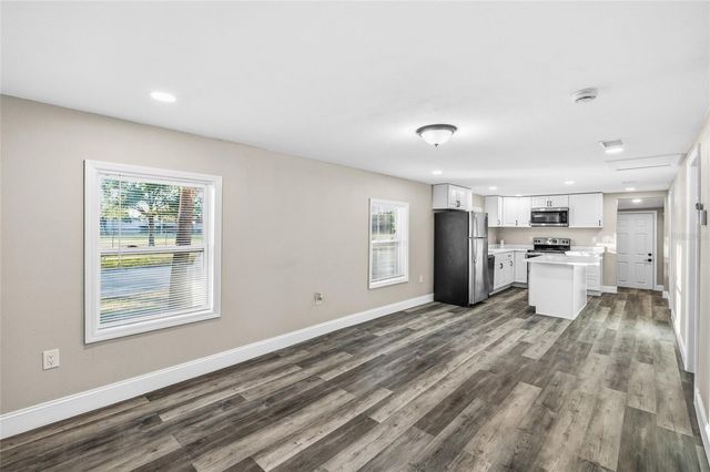 2547 10TH AVENUE S, St Petersburg, FL 33712