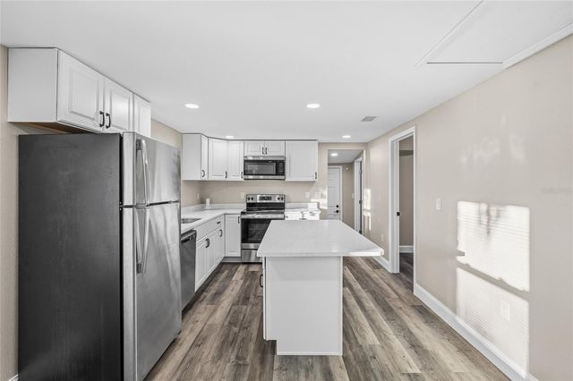 2547 10TH AVENUE S, St Petersburg, FL 33712