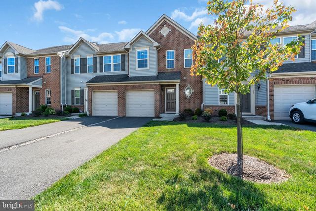 31 SUNDANCE DR, Hamilton, NJ 08619