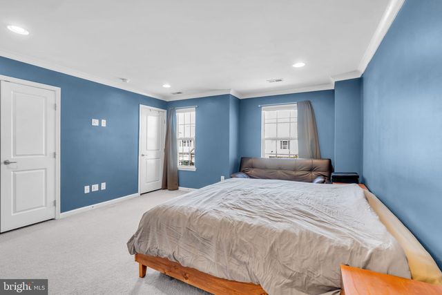 31 SUNDANCE DR, Hamilton, NJ 08619