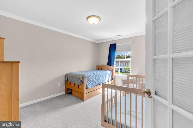 31 SUNDANCE DR, Hamilton, NJ 08619