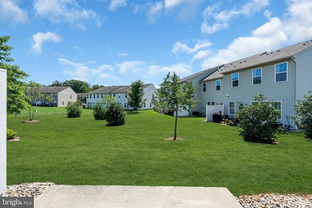31 SUNDANCE DR, Hamilton, NJ 08619