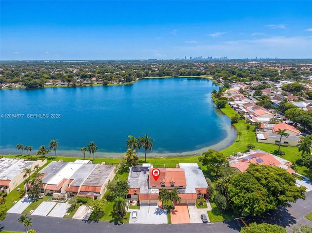 19113 NW 64th Ct, Hialeah, FL 33015