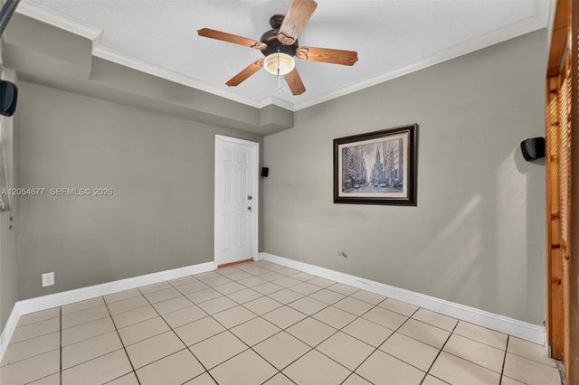 19113 NW 64th Ct, Hialeah, FL 33015
