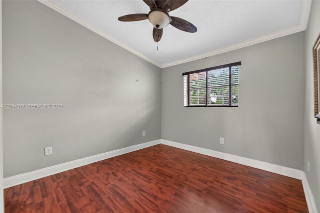 19113 NW 64th Ct, Hialeah, FL 33015