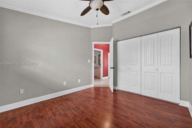 19113 NW 64th Ct, Hialeah, FL 33015